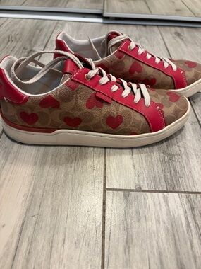 Coach Heart-Print Low Top Sneakers with Red Trim size 39